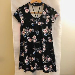 Floral print mini sun dress front CUT-OUT design